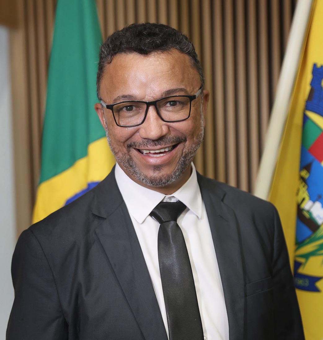 Vereador Rosinaldo Boy é agredido por líder comunitário em Aparecida de Goiânia e transferido às pressas para o Hugol